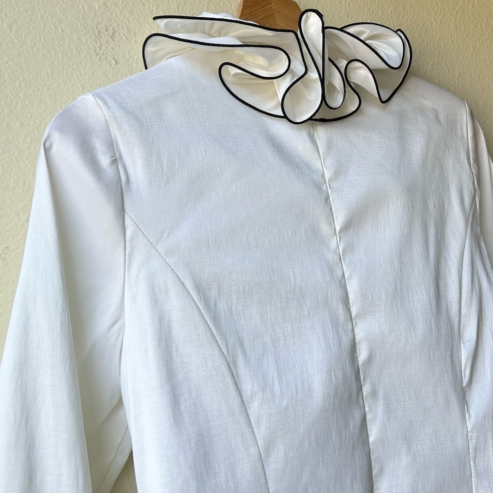 XSCAPE White Black Ruffled Formal Blouse Sz 12 - Picture 8 of 14